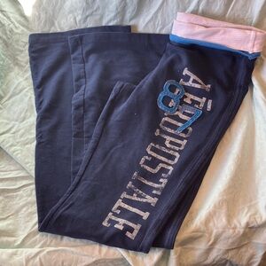 Aeropostale Navy and White Joggers